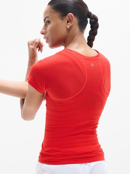 Image number 3 showing, Momentum Seamless Tee