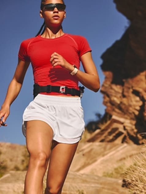 Momentum Seamless Tee