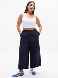 Midday Mid Rise Crop Poplin Pant