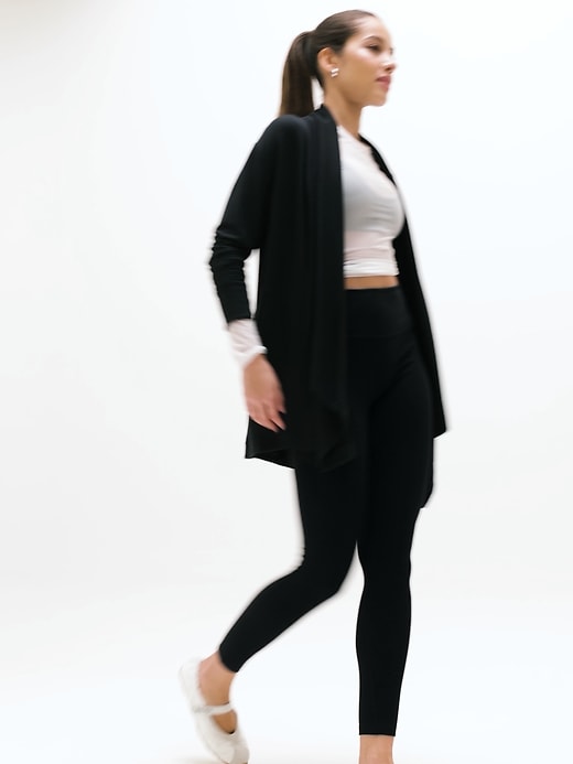 Image number 4 showing, Pranayama Restore Wrap