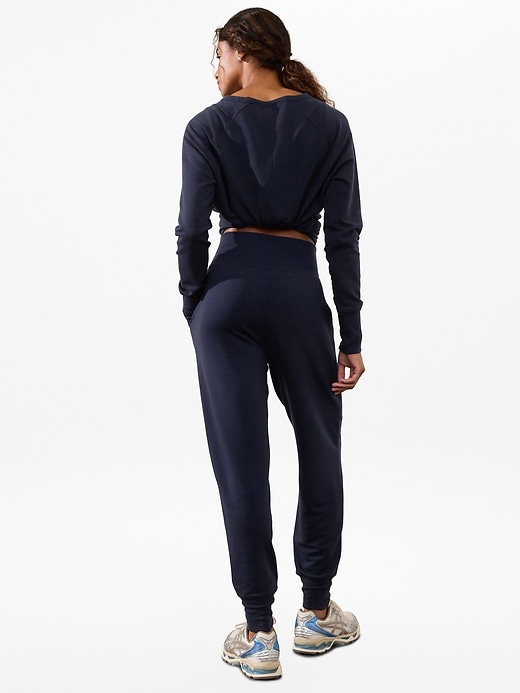 Image number 3 showing, Coaster Luxe High Rise Jogger