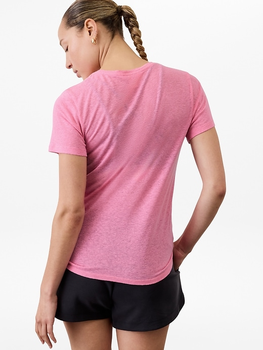Image number 2 showing, Getaway Linen Blend V-Neck Tee