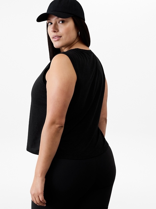 Image number 6 showing, Getaway Linen Blend Muscle Tank