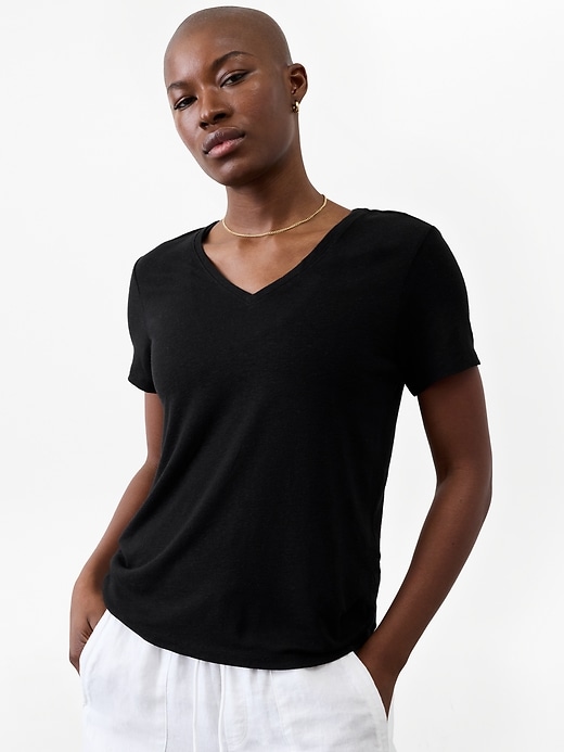 Image number 5 showing, Getaway Linen Blend V-Neck Tee