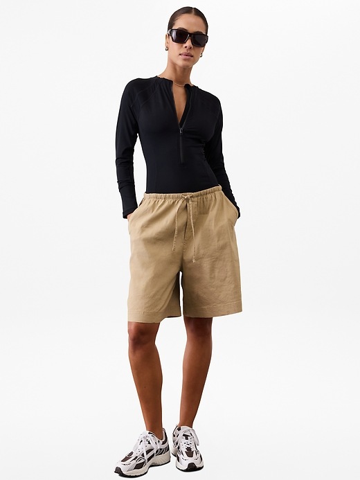 Paradise Mid Rise 8" Bermuda Short