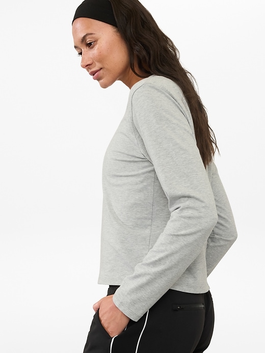 Image number 3 showing, Essential Top