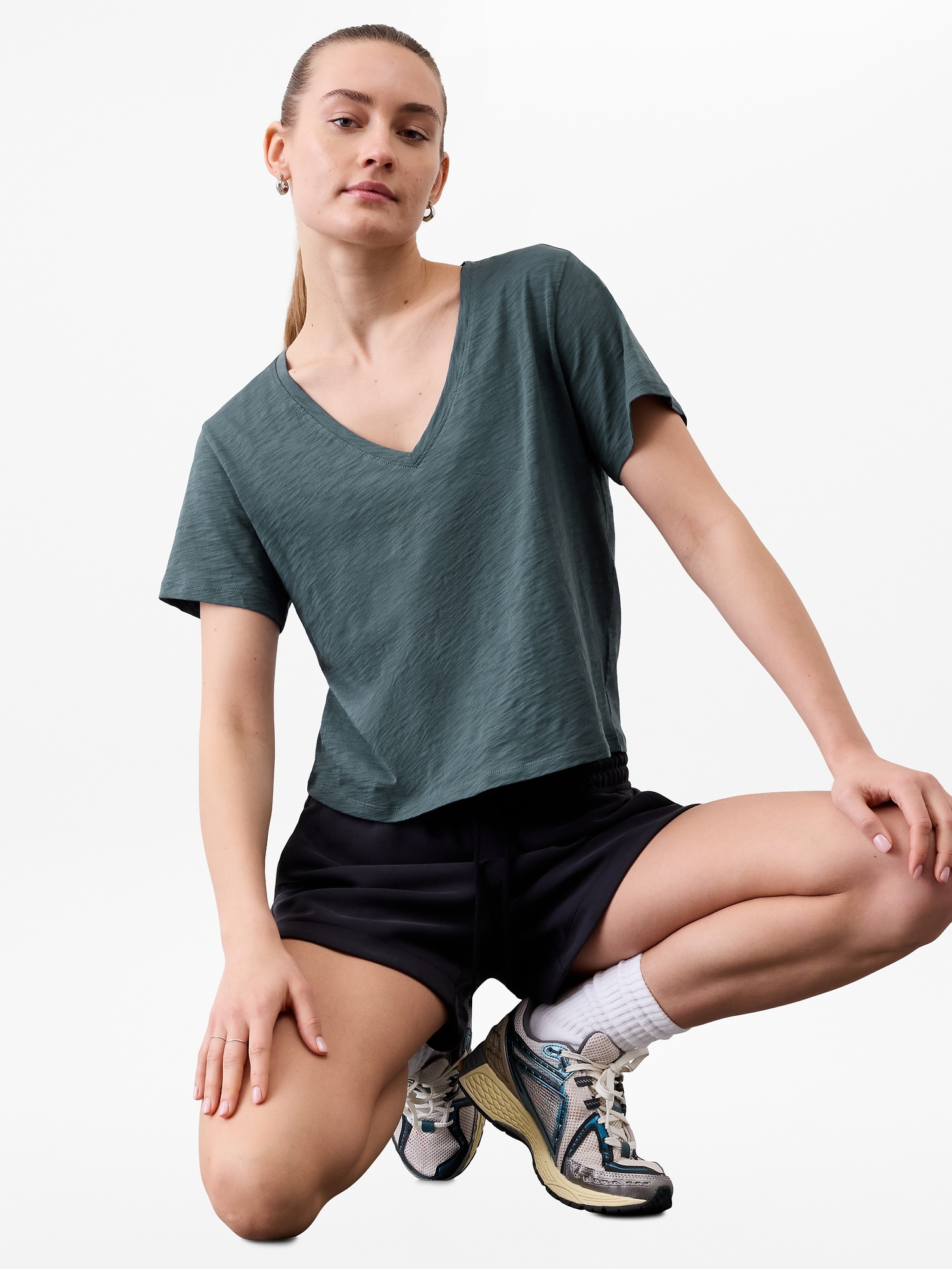 Essential Slub V-Neck Tee