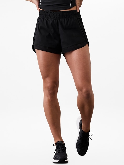 Image number 1 showing, Mesh Racer Run Mid Rise 4" Short