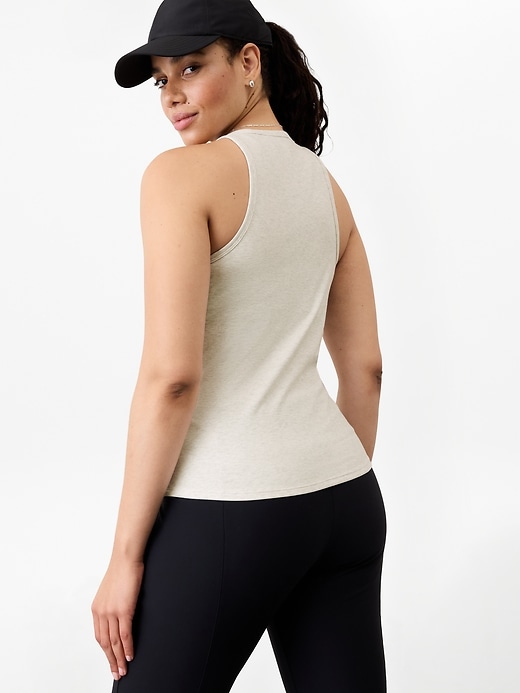 Image number 3 showing, Signature Rib Tank