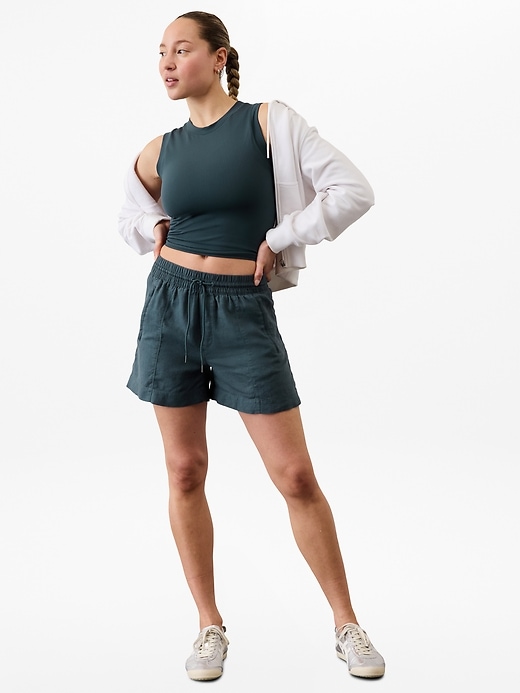 Image number 4 showing, Retreat Linen Mid Rise 4" Short