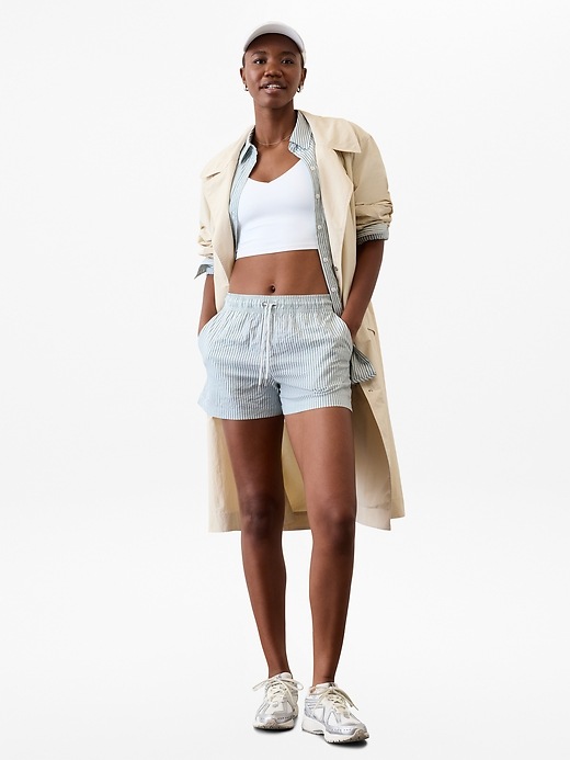 Midday Mid Rise Short