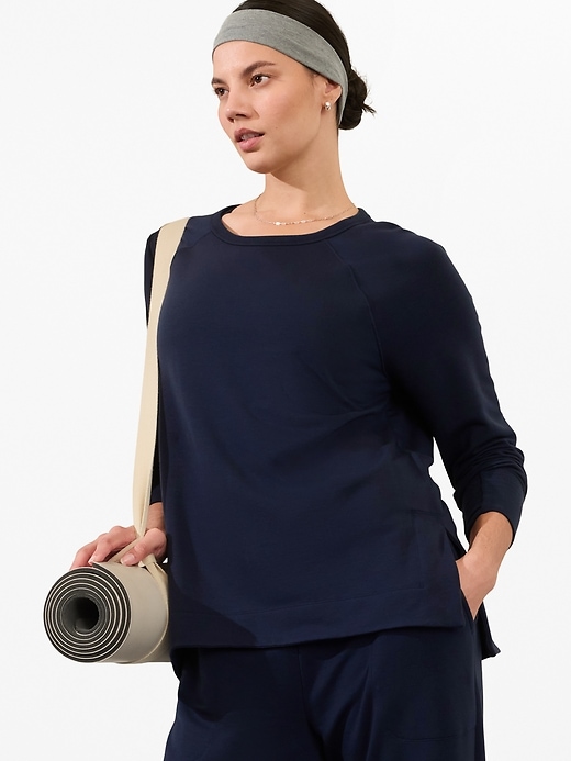 Image number 5 showing, Coaster Luxe Recover Sweatshirt