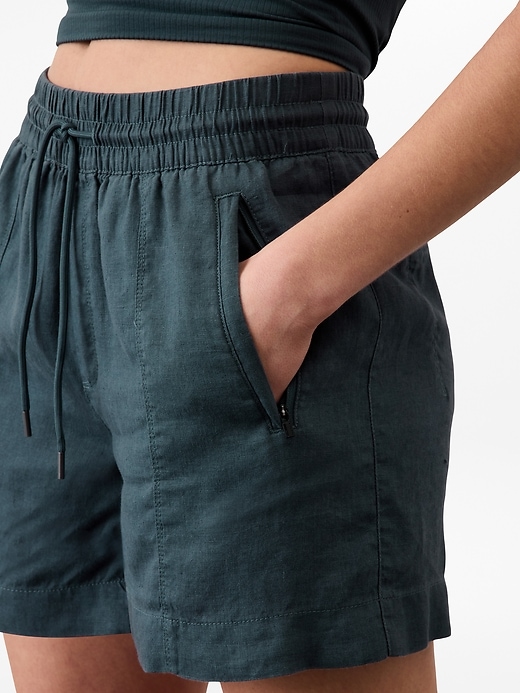 Image number 1 showing, Retreat Linen Mid Rise 4" Short