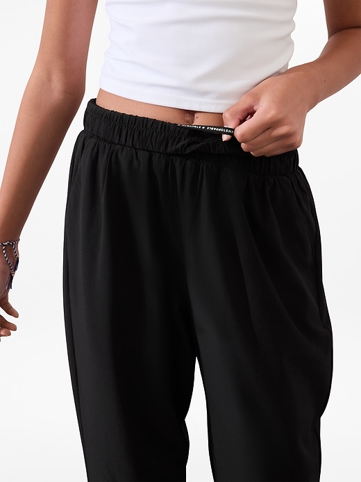 Image number 4 showing, Athleta Girl Run Free Jogger