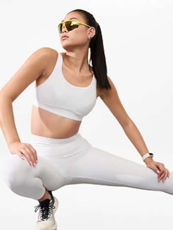 Invincible Sports Bra