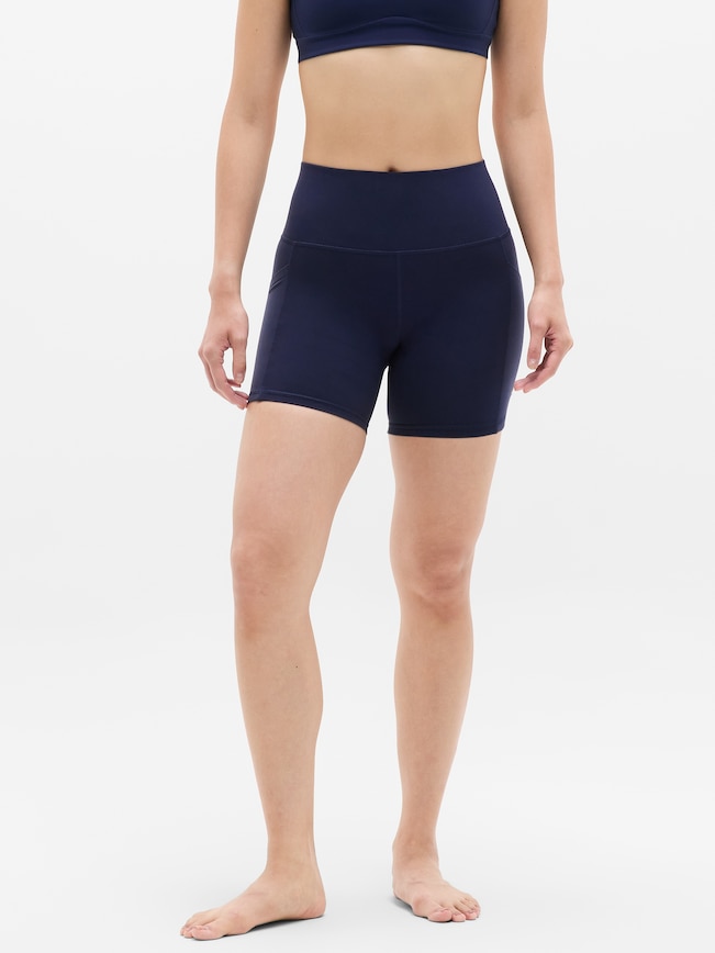 Salutation Stash High Rise 5" Short