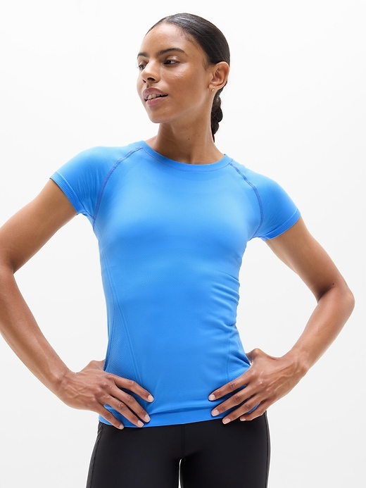 Image number 1 showing, Momentum Seamless Tee