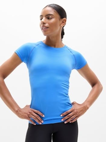 Momentum Seamless Tee