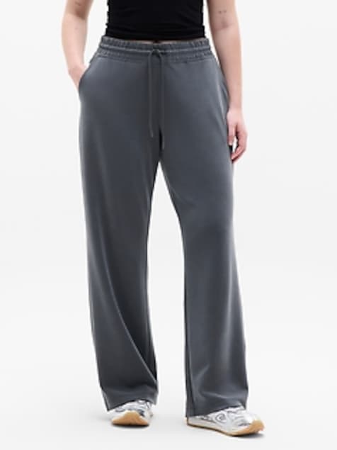 Seasoft Mid Rise Straight Pant