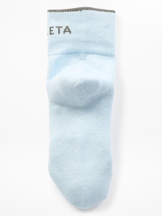 Image number 3 showing, Athleta Everyday Quarter Crew Sock 3-Pack
