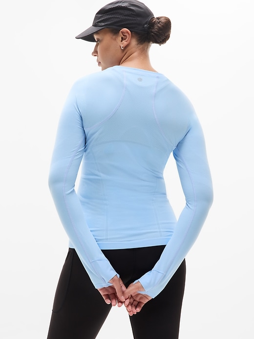 Image number 6 showing, Momentum Seamless Top