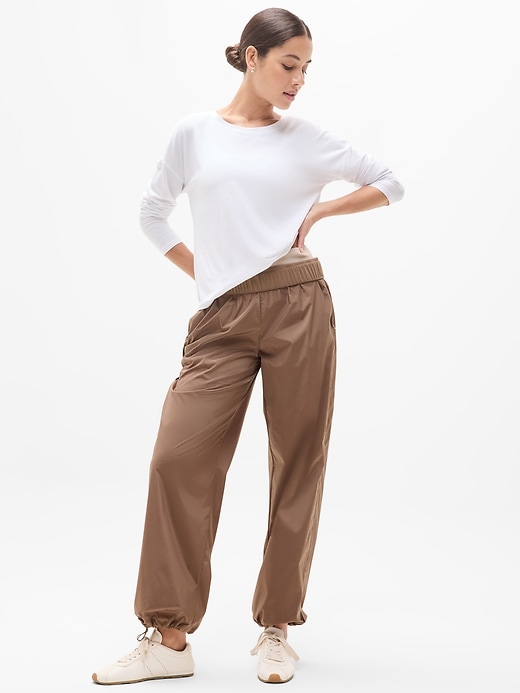 Image number 2 showing, Move With Ease Top