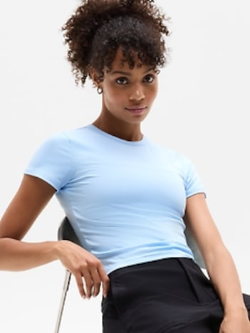 Signature Rib Crop Tee