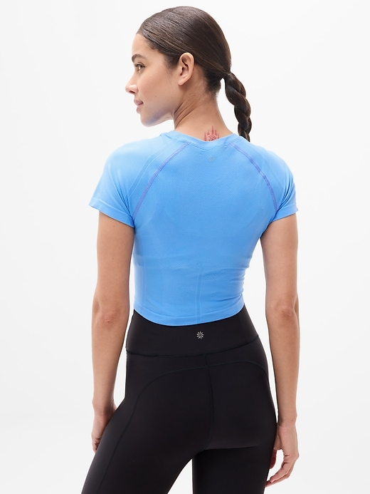 Image number 3 showing, Momentum Seamless Crop Tee 2.0
