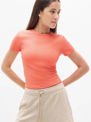 Signature Rib Crop Tee