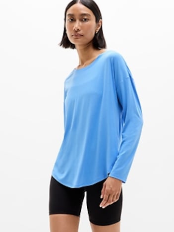 Move With Ease Top