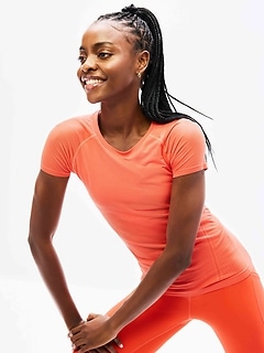 Momentum Seamless Tee