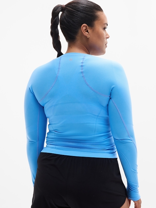 Image number 6 showing, Momentum Seamless Top