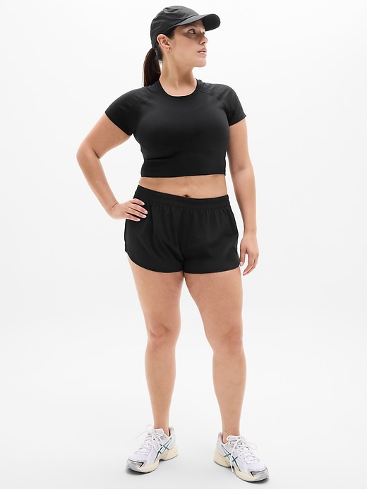Image number 3 showing, Momentum Seamless Crop Tee 2.0