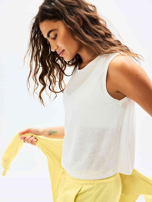 Image number 2 showing, Getaway Linen Blend Muscle Tank