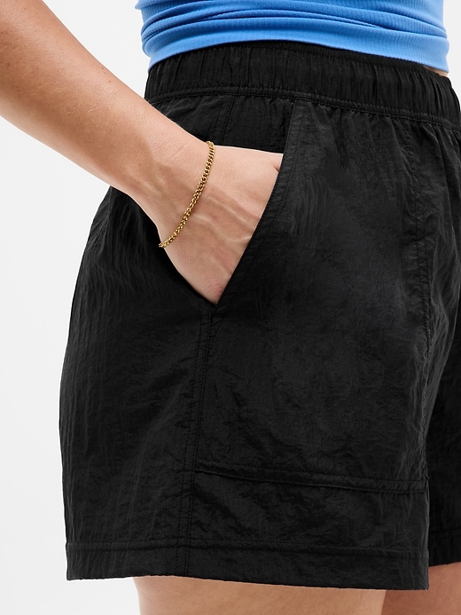 Image number 5 showing, Lunar Sheen Utility High Rise Short