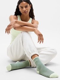 Image number 2 showing, Athleta Colorblock Everyday Crew Sock