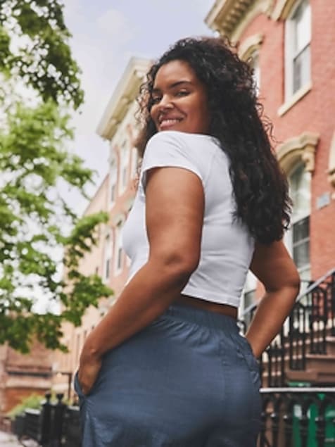 Momentum Seamless Crop Tee 2.0