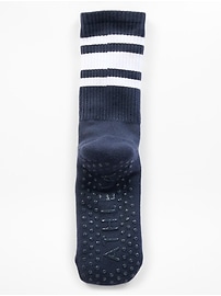 Image number 2 showing, Athleta Pilates Gripper Crew Sock