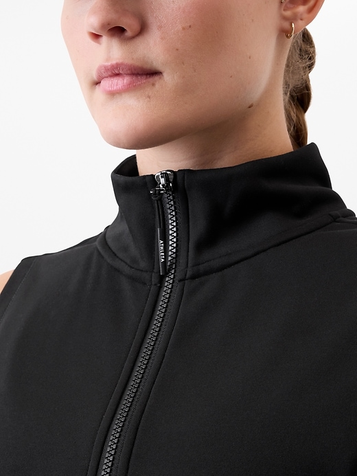 Image number 7 showing, Unstoppable 1/2 Zip Cropped Vest