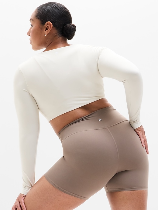 Image number 5 showing, Transcend Scoop Crop Top