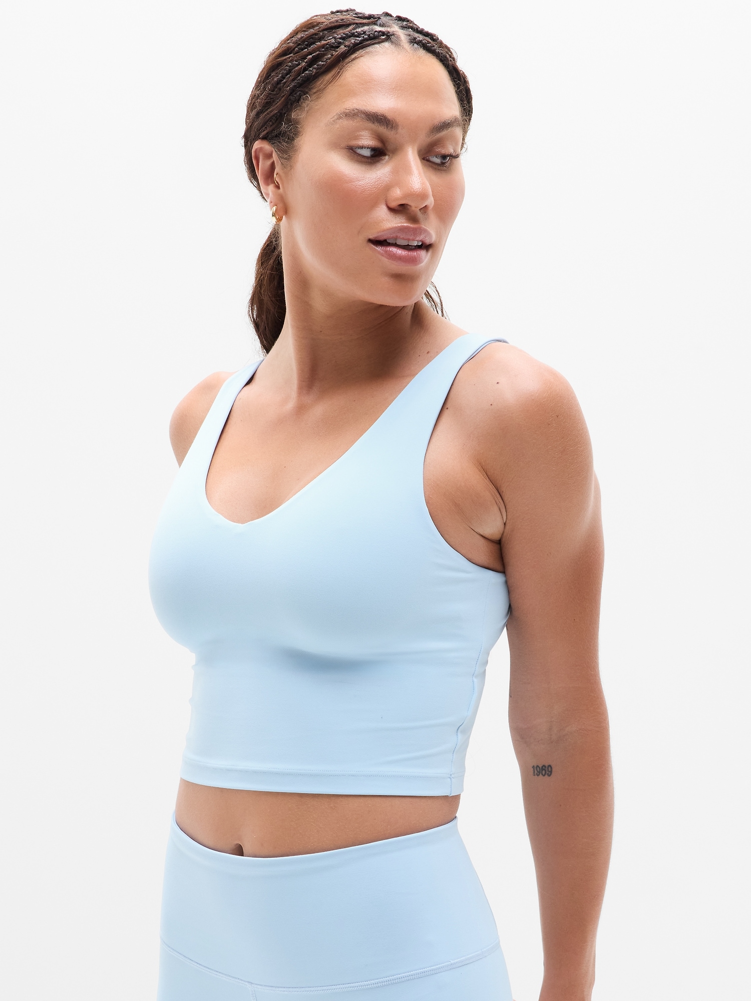 Athleta Transcend Tipped V Crop Sports Bra A-c In Blue