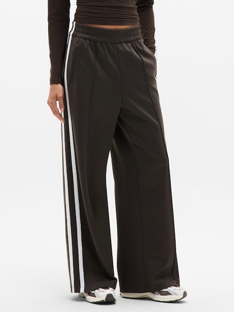 Tempo Mid Rise Wide Leg Track Pant - Truffle/White