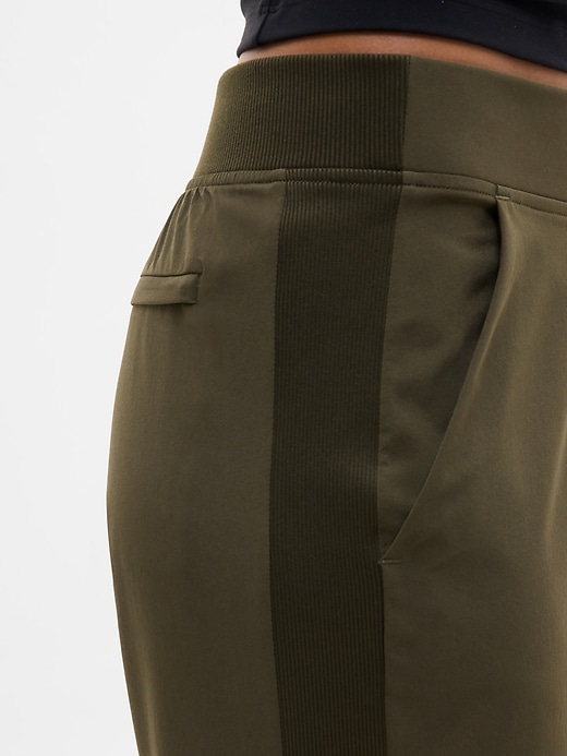 Image number 4 showing, Brooklyn Mid Rise Ankle Pant