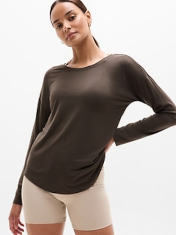 Move With Ease Top