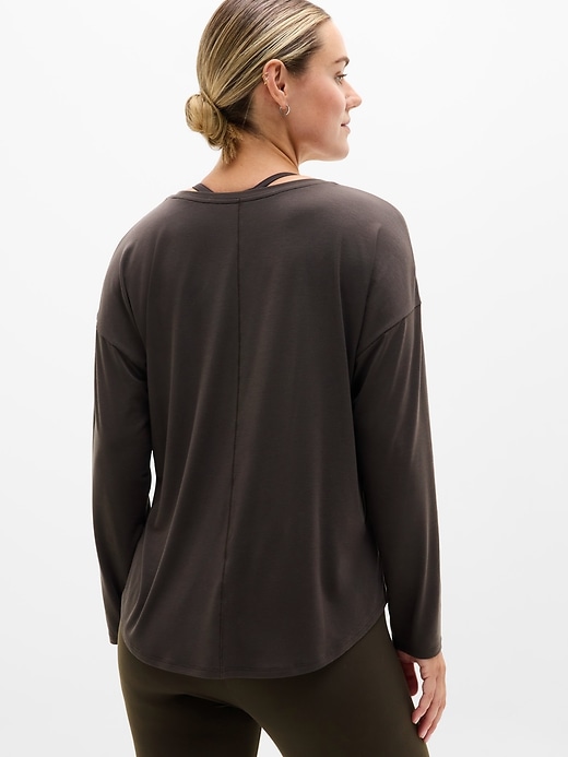 Image number 6 showing, Move With Ease Top