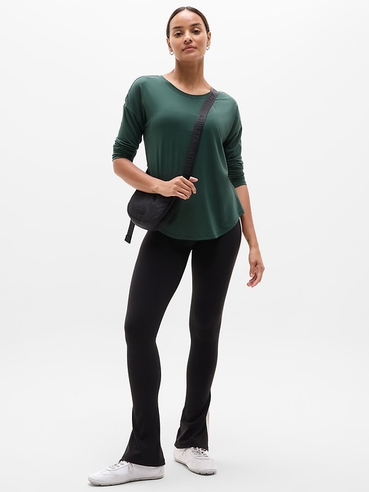 Image number 2 showing, Move With Ease Top