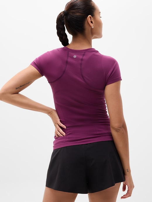 Image number 2 showing, Momentum Seamless Tee