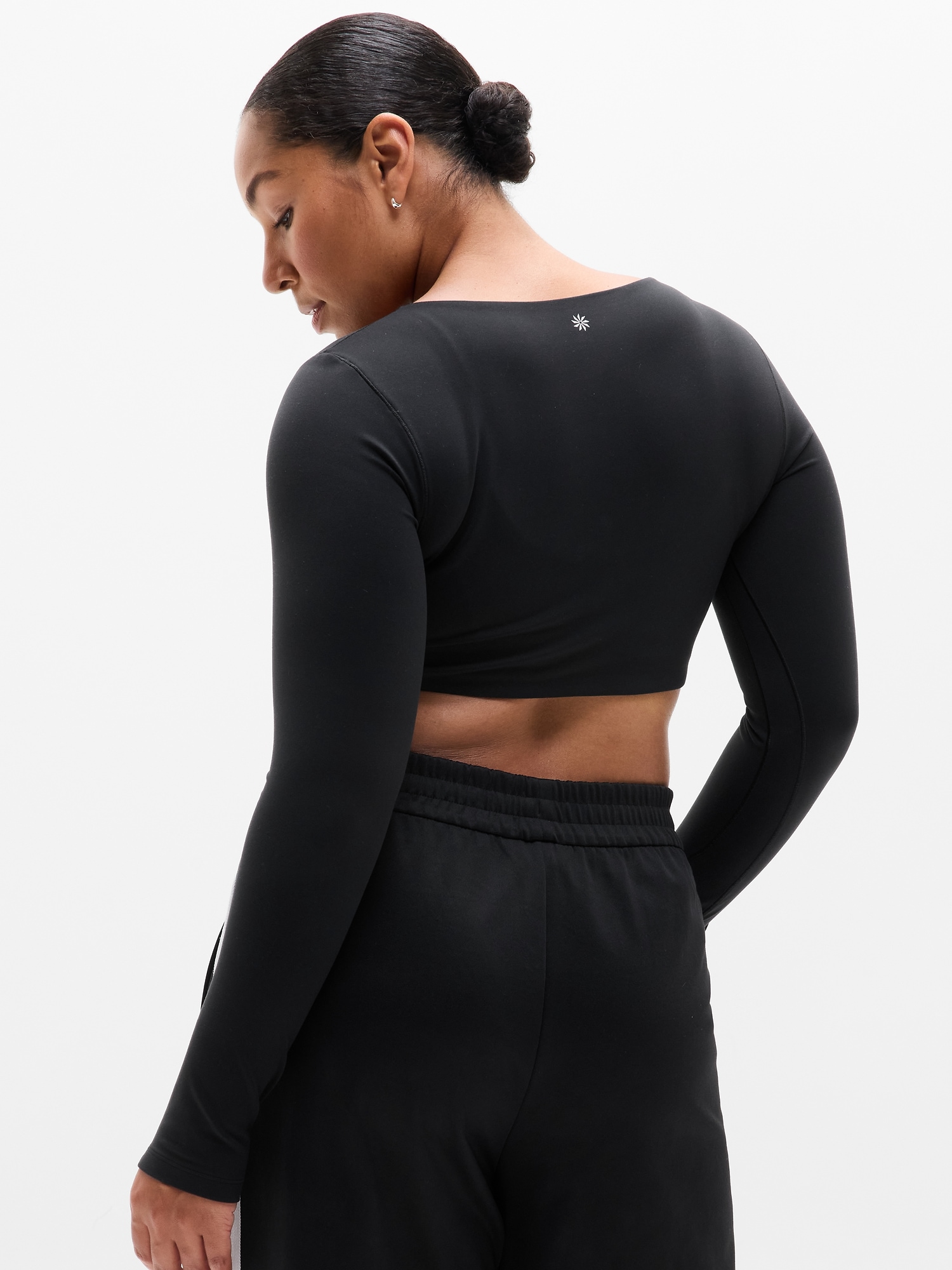 Transcend Scoop Crop Top