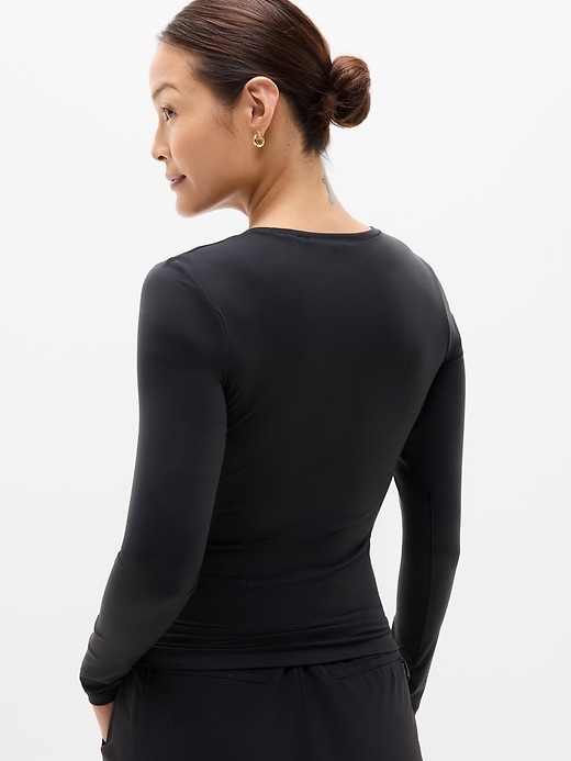 Image number 5 showing, BodyMove Crew Neck Long Sleeve Top