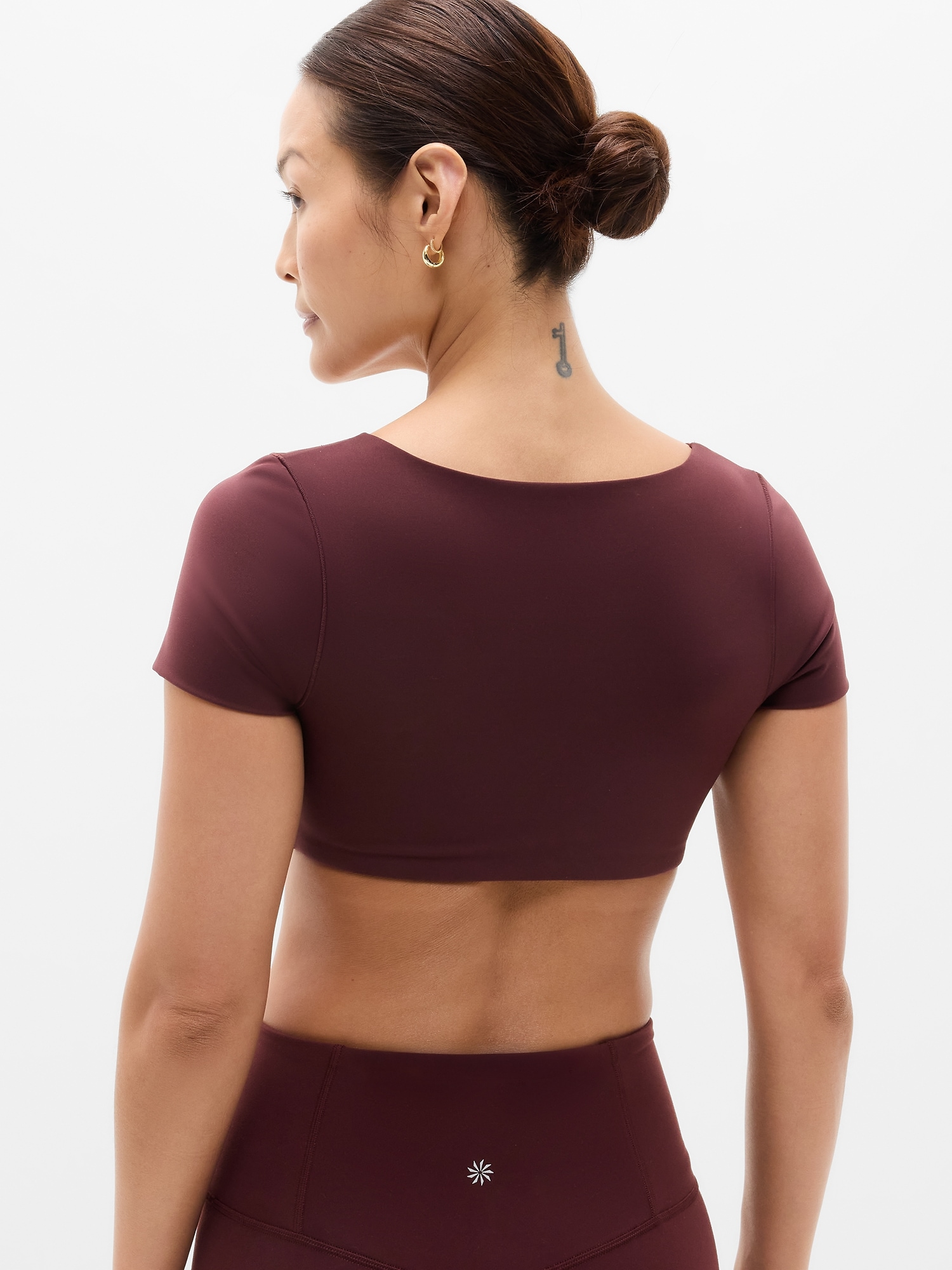 BodyMove Square Neck Crop Tee